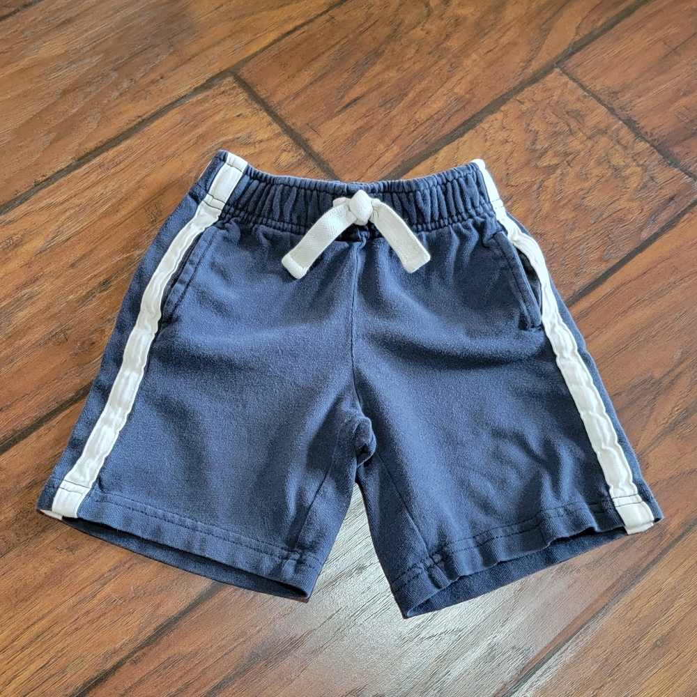 Crazy 8 shorts